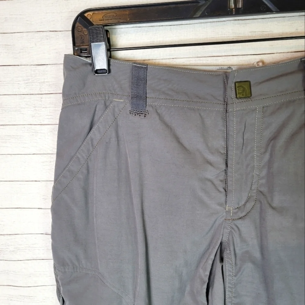 MOUNTAIN HARDWEAR GRAY CAPRI HIKING PANTS, SZ 6